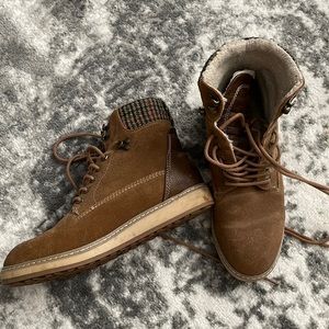 White Mountain Hiking Boots